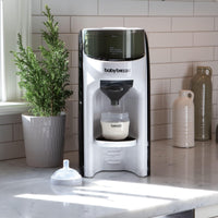 
              Baby Brezza New and Improved Formula Pro Advanced Formula Dispenser Machine - Automatically Mix a Warm Formula Bottle Instantly - Easily Make Bottle with Automatic Powder Blending, White
            